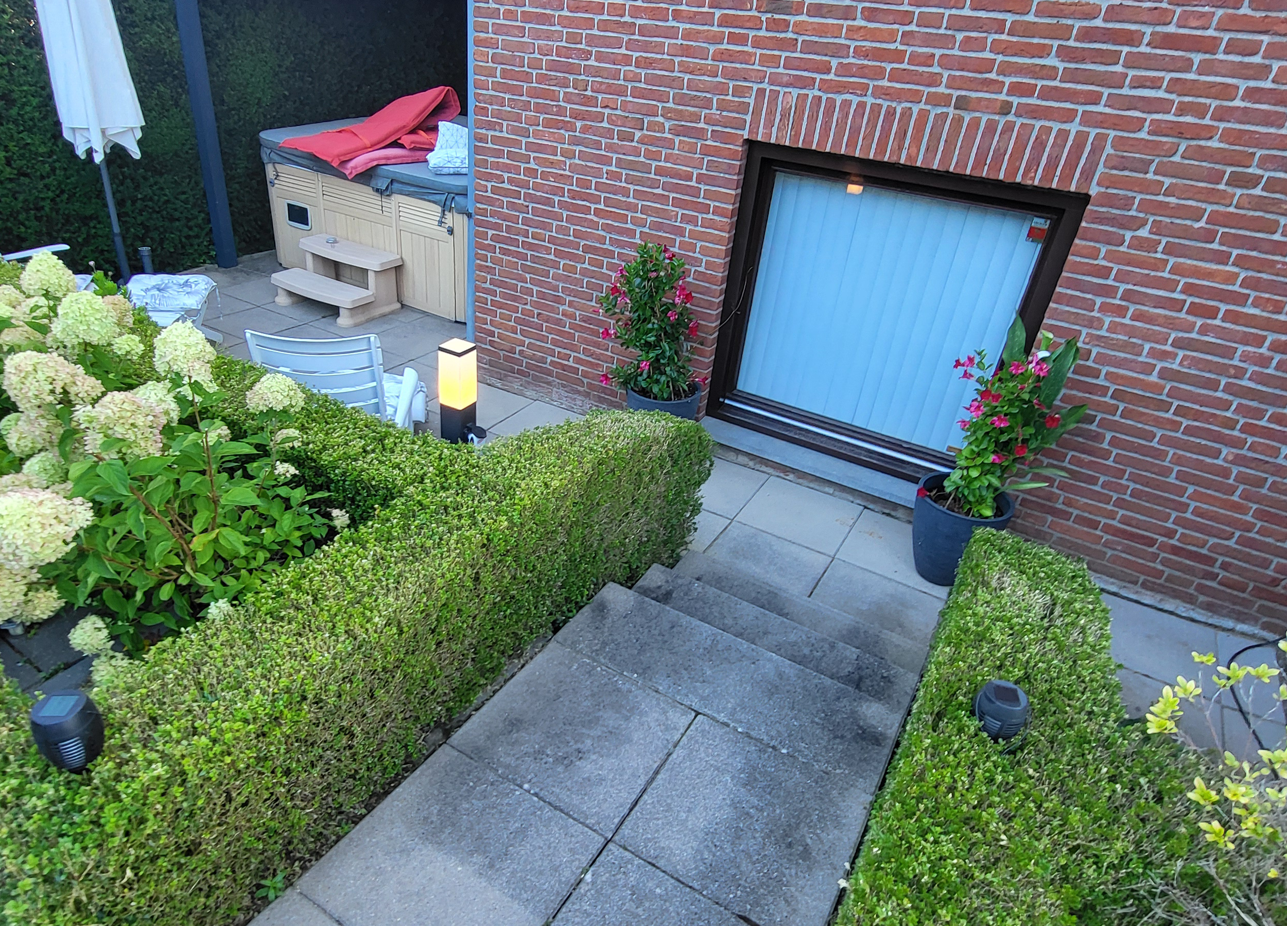 Trap reinigen en beschermen in Limburg — vóór de werkzaamheden