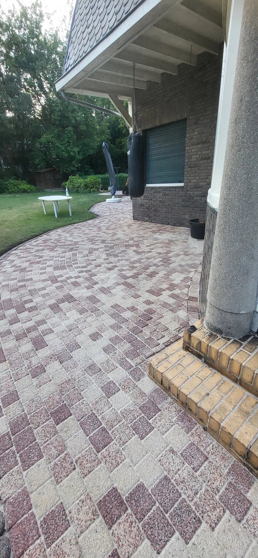 Bestrating Sittard – terras na reiniging
